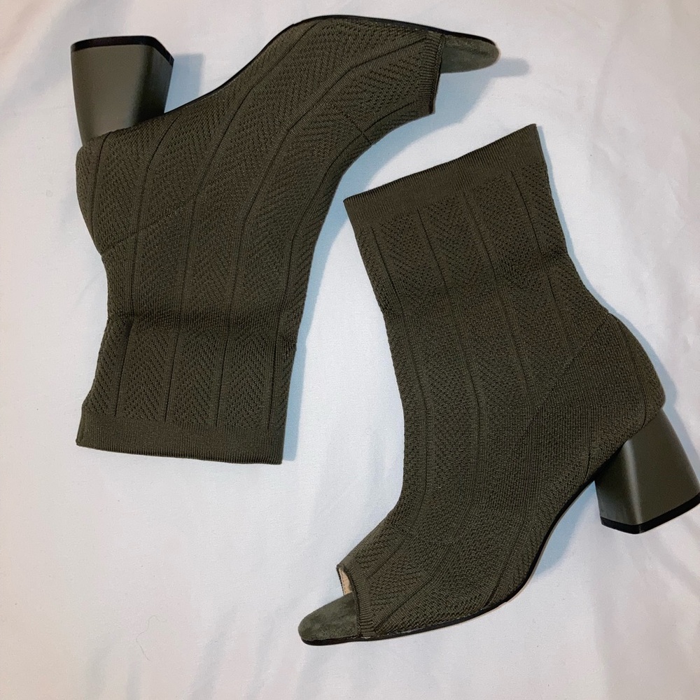 Elegant Fall Peep Toe Olive Green  Knitted Ankle Heel Boots Size 41 Size 10
